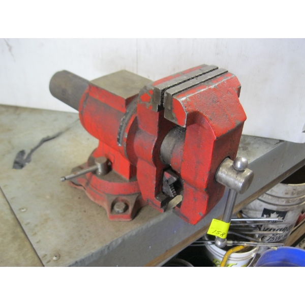 5" ROTARY BENCH VISE