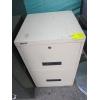 Image 1 : 2 DRAWER LEGAL FILING CABINET