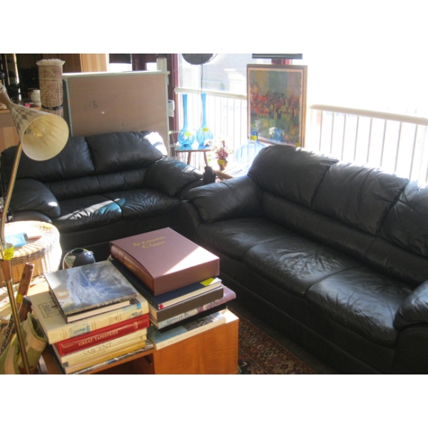 BLACK LEATHER LOVESEAT & SOFA