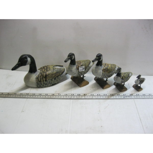 5 CANADA GOOSE FIGURINES