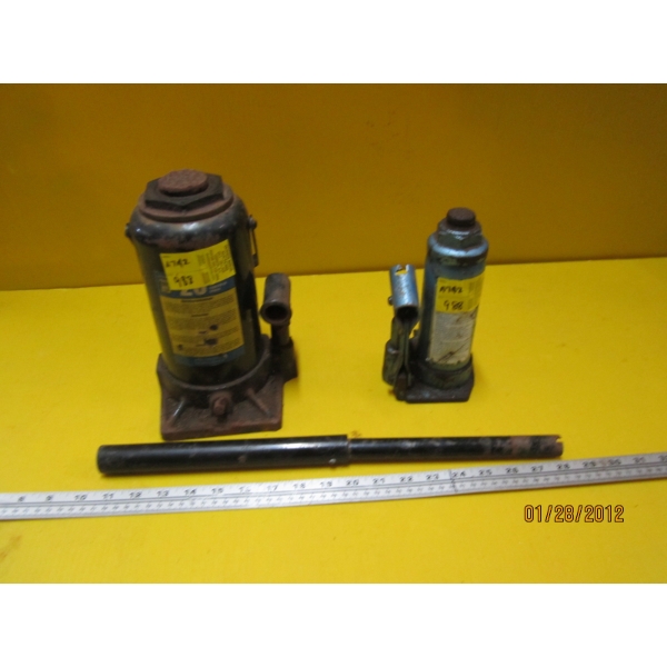 2 BOTTLE JACKS - 4 & 20 TON