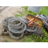 Image 2 : PALLET OF GRAPEVINE WIRE W/WINDER