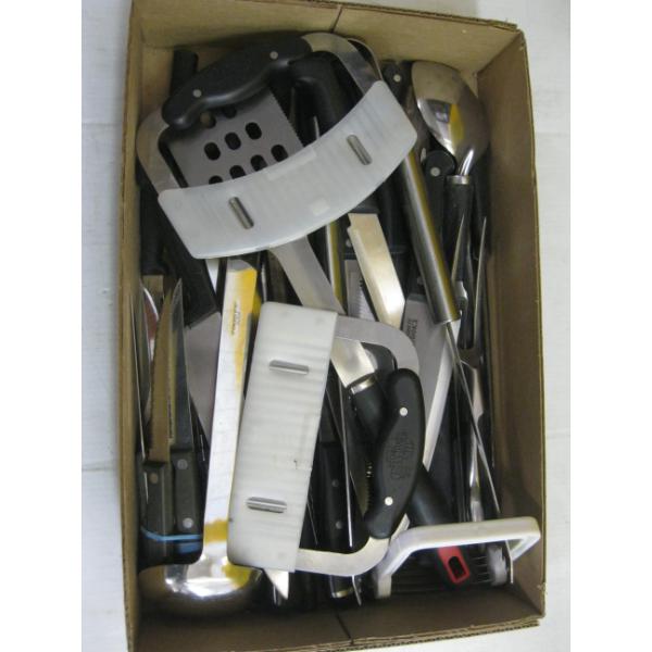 ASST. KNIVES, UTENSILS, ETC.