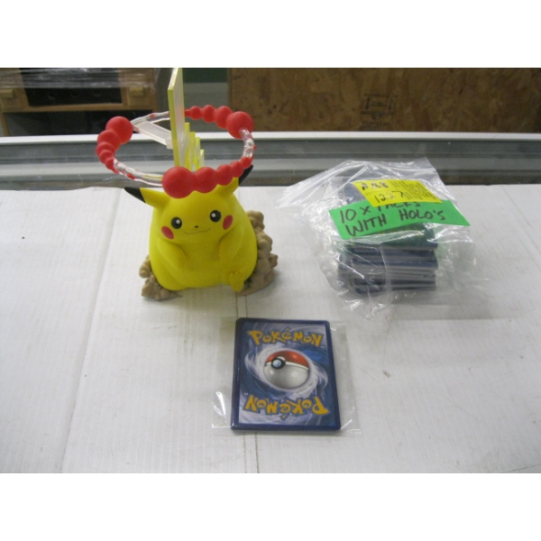 POKEMAN FIGURINE & A 10 PACK OF POKEMAN CARDS