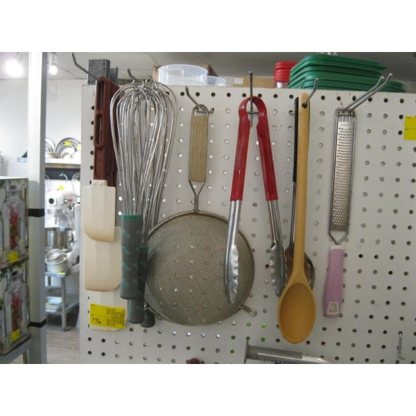 MISC. UTENSILS, SIEVE, WHISKS, ETC.