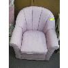 Image 2 : PINK TUB CHAIR W/PILLOWS
