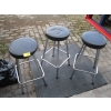 Image 1 : 3 BLACK STOOLS