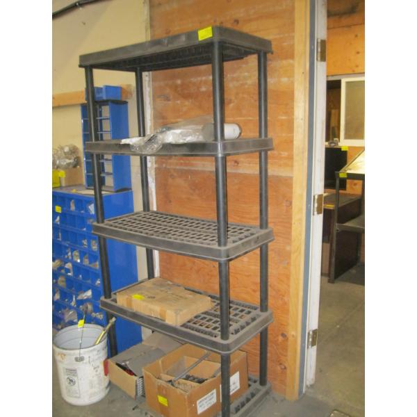 PLASTIC SHELF UNIT