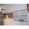 Image 1 : 2 CORKBOARDS & 4 WIRE RACKS