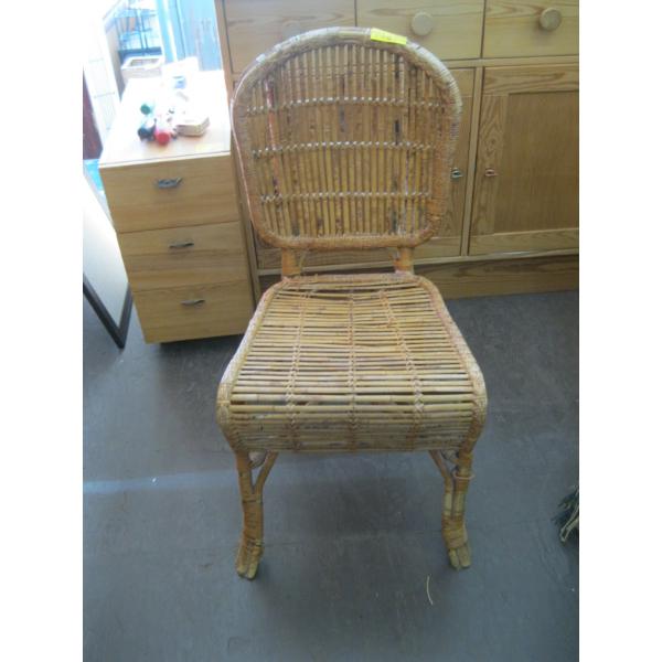 REED WOVEN CHAIR