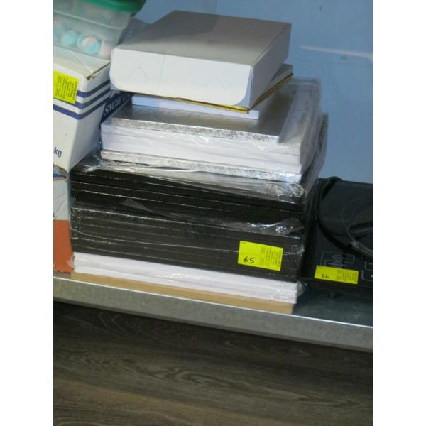 ASST. SQUARE CAKE BASES