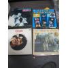 Image 3 : BOX OF ELVIS RECORDS