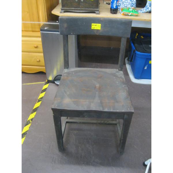 WOOD FRAMED CHAIR