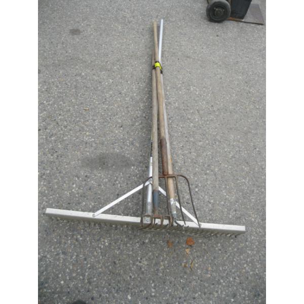 BUNDLE OF GARDEN TOOLS, LG. ALUMINUM RAKE