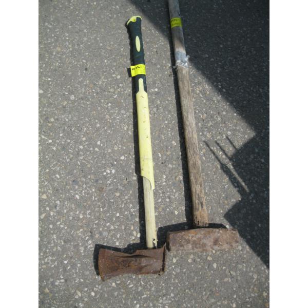 SLEDGEHAMMER & AN AXE MAUL
