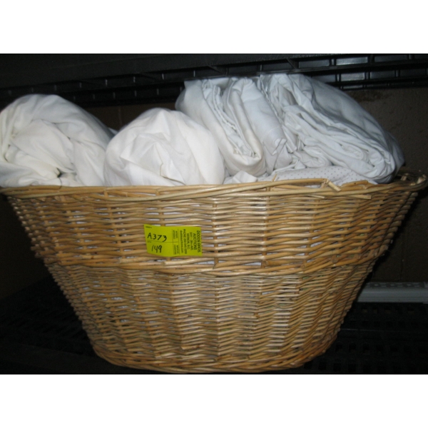 BASKET OF BEDDING