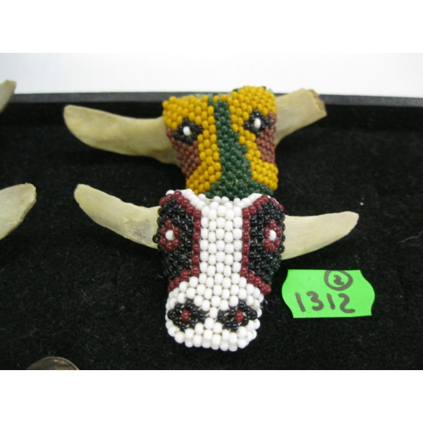 2 BEADED VERTEBRAE SCARF SLIDES