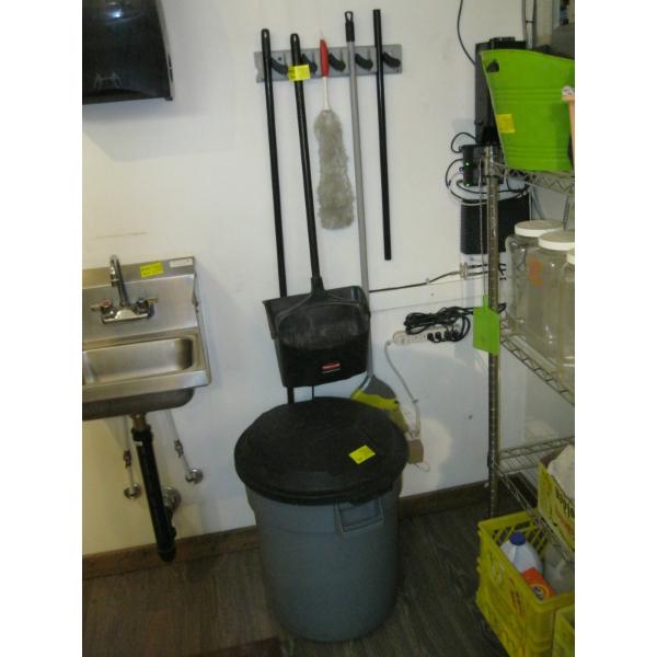 BROOM, DUST PAN, DUSTER, TOOL HOLDER
