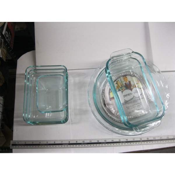 GLASS BAKING DISHES