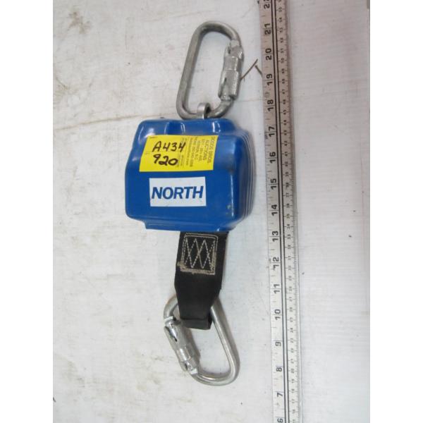 RETRACTABLE FALL ARREST