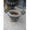 Image 3 : 2 CAST IRON PLANTERS