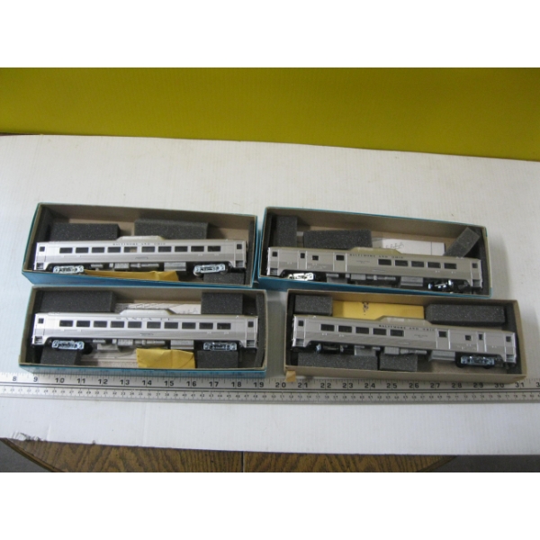 4 HO SCALE PASSENGER CARS - ATHERAN
