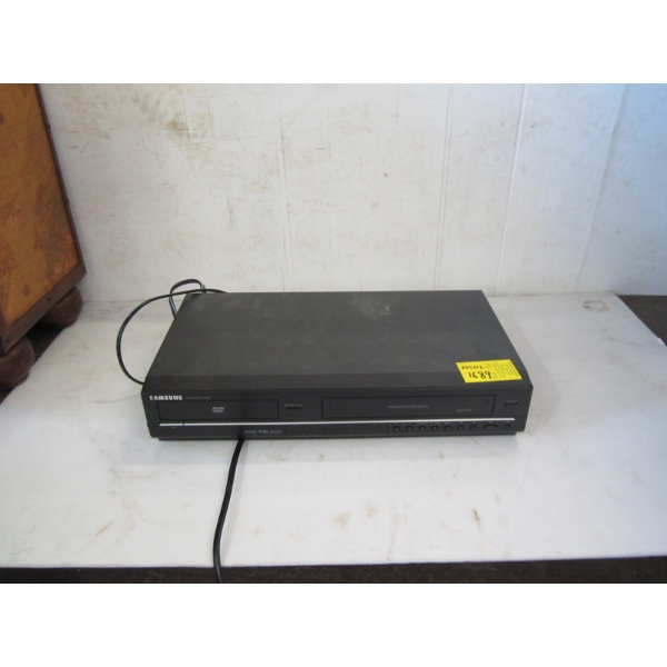SAMSUNG DVD/VHS COMBO PLAYER