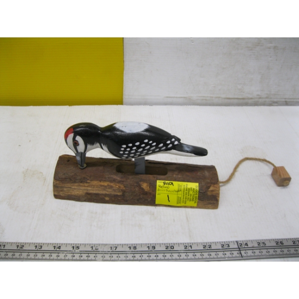 RETRO WOODPECKER DOOR KNOCKER