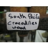 Image 4 : 2 CARVED ALLIGATORS