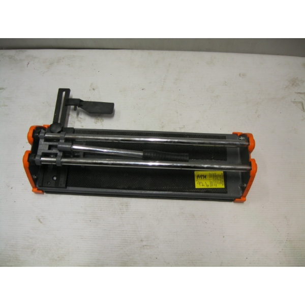 TILE CUTTER