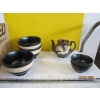 Image 3 : MISC. GLASS BOWLS, CANDLEHOLDERS, TEAPOT, ETC.