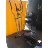 Image 1 : FITNESS CLUB ELLIPTICAL TRAINER