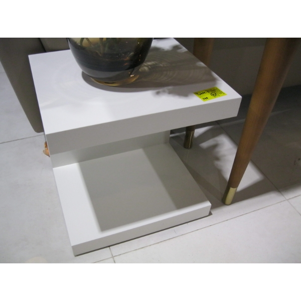 2 SM. WHITE TABLES W/ROLLERS