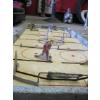 Image 2 : MAGNETIC PUCK HOCKEY MASTER GAME W/BAG OF EXTRA PLAYERS