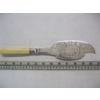 Image 2 : BONE HANDLED FISH CARVING SET