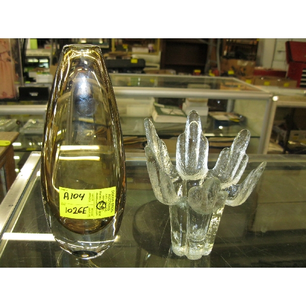 STROMBERG SWEDISH GLASS VASE & A GLASS DECORATIVE DISH