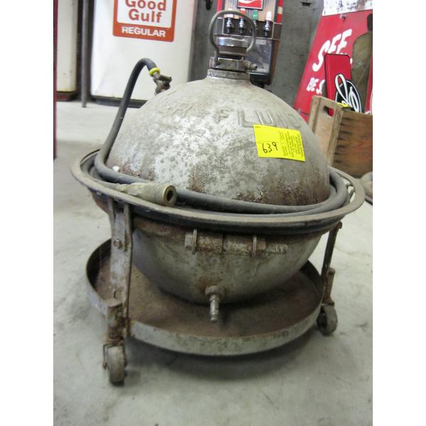 WAGONER FLUID BALL