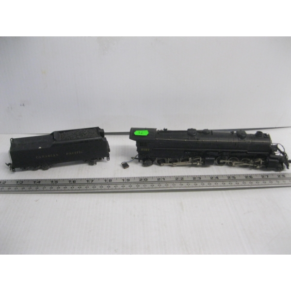 HO SCALE ENGINE & TENDER