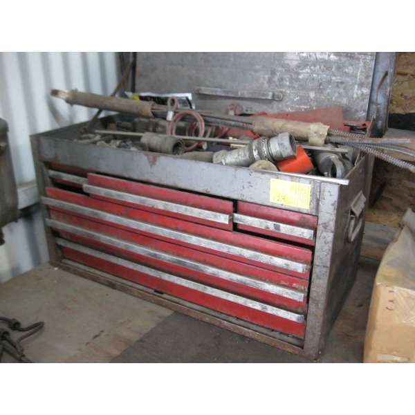 CRAFTSMAN TOOLBOX W/ASST'D CONTENTS