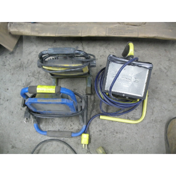 3 CONSTRUCTION WORK LIGHTS