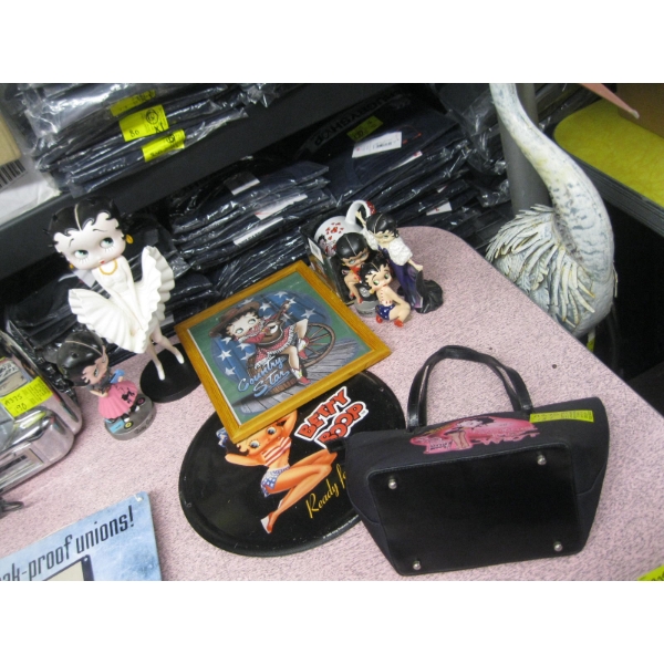 BETTY BOOP COLLECTABLES