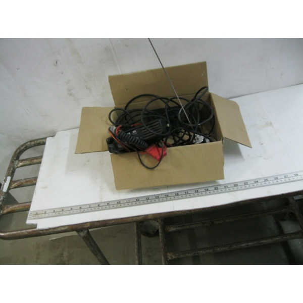 VHF RADIO W/ANTENNAE - ICOM