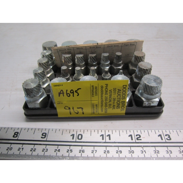 SET OF SNAP ON EASY OUT REMOVERS