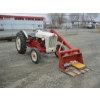 Image 1 : FORD MODEL 600 1954 TRACTOR W/THE SINGLE ARM FRONT END LOADER (GOOD RUNNING ORDER) 