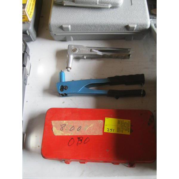 POP RIVET GUNS