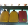 Image 1 : 2 YELLOW FUEL CANS & A RED FUEL CAN
