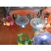 Image 2 : 6 PIECES OF COLORFUL VINTAGE GLASSWARE