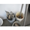 Image 3 : 3 BUCKETS OF CONCRETE TOOLS, LG. TROWEL W/EXTENSION POLE