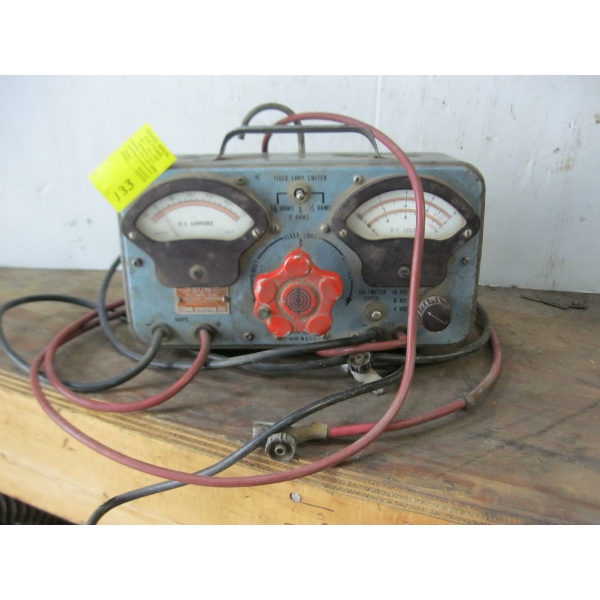 VINTAGE SUN VOLT AMP TESTER