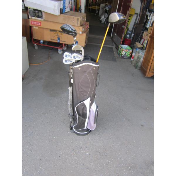 GOLF BAG W/CLUBS